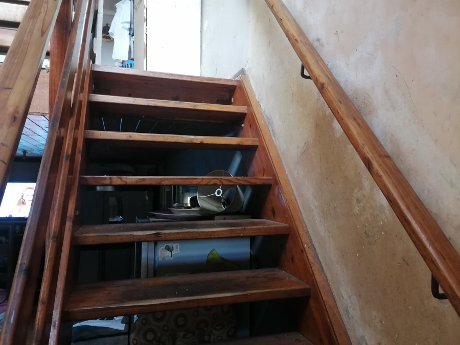 4 Bedroom Property for Sale in Lentegeur Western Cape